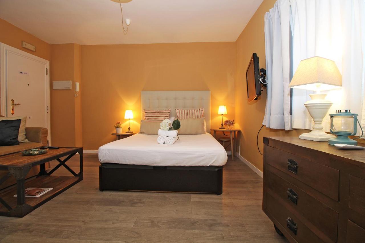 Del Parque Flats Suite Malagueta มาลากา ภายนอก รูปภาพ